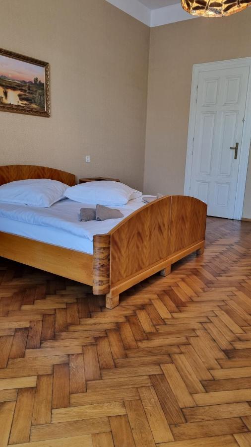 Apartament Rynek 7/1 Appartamento Cieszyn  Esterno foto