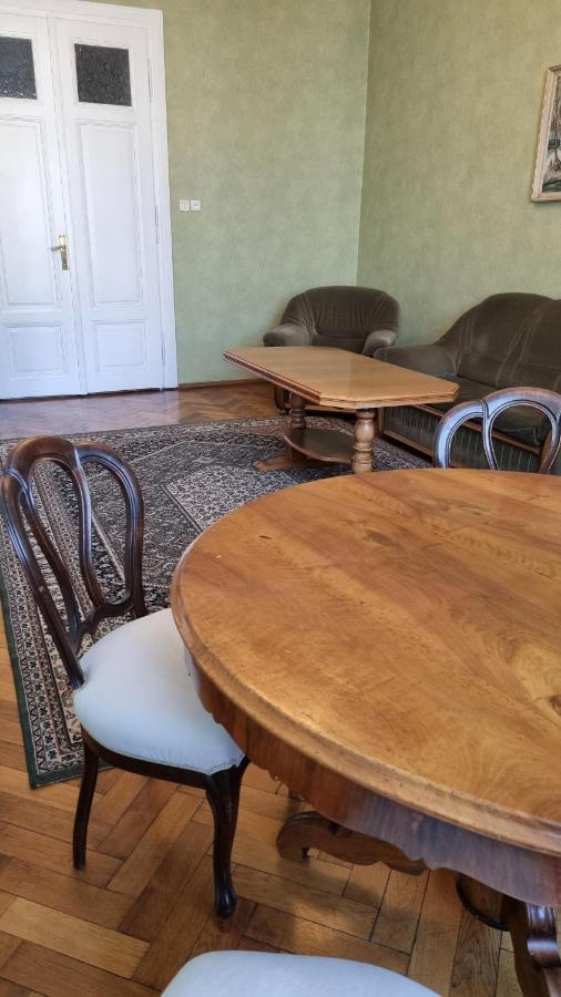Apartament Rynek 7/1 Appartamento Cieszyn  Esterno foto